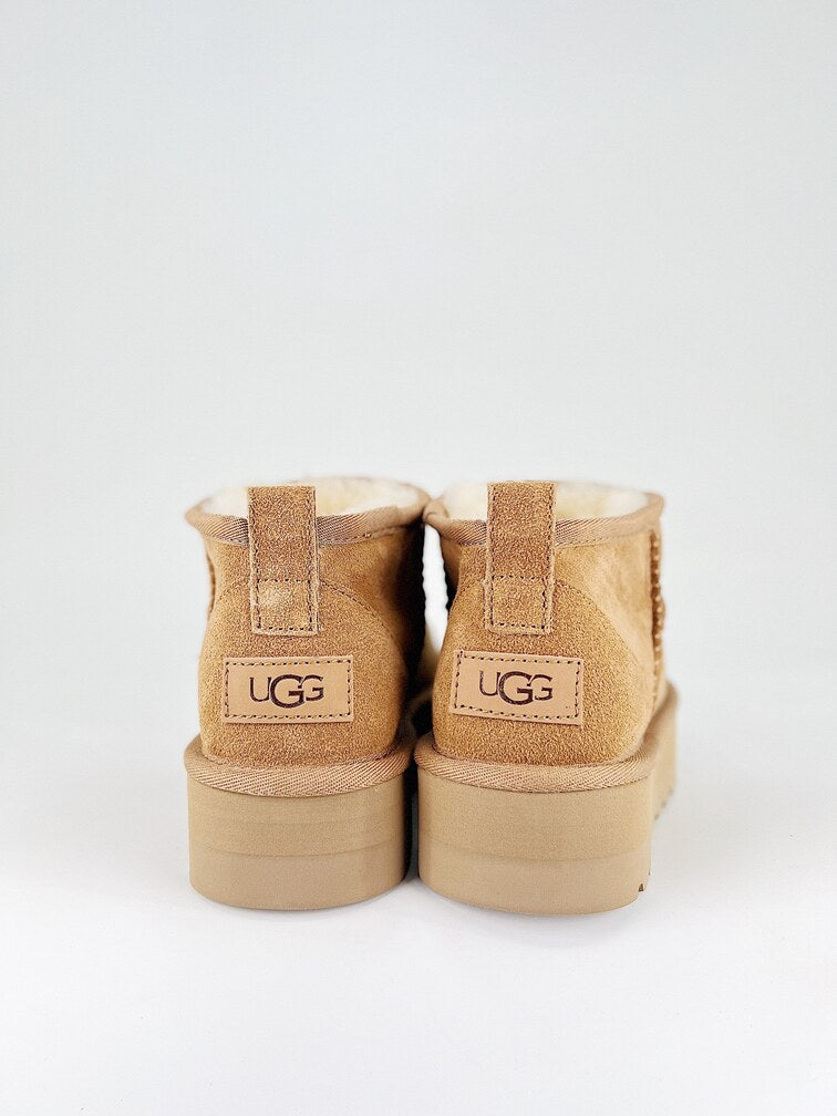 UGG Classic Platform Chestnut