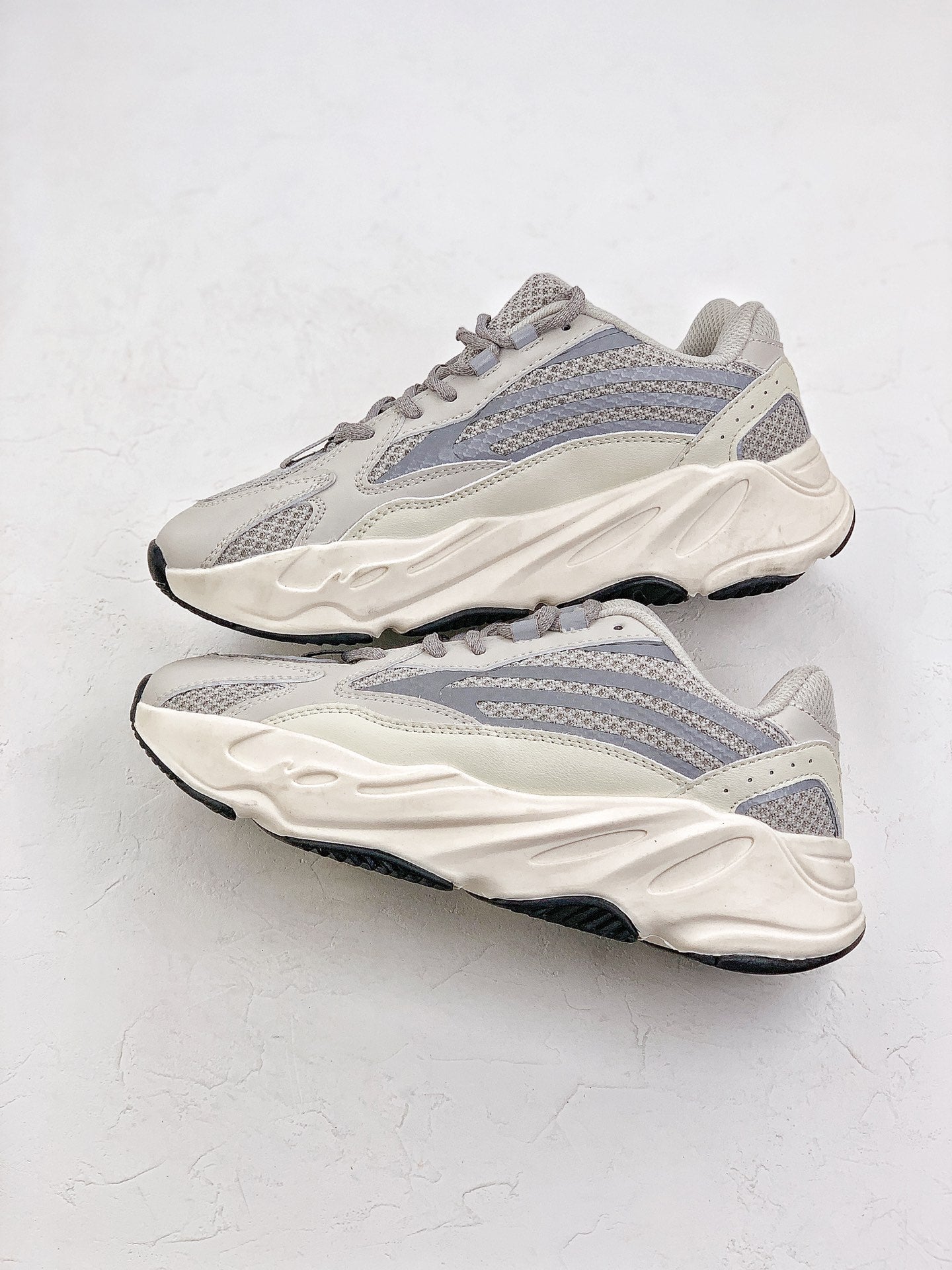 Adidas Yeezy Boost 700 V2 Static