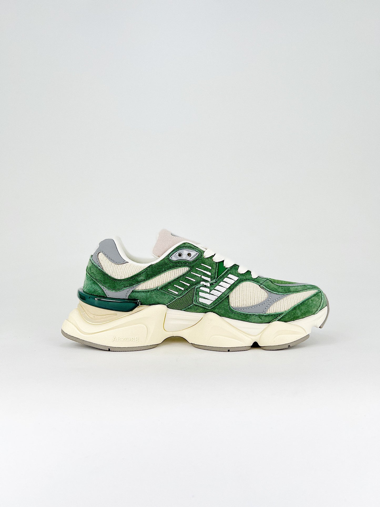 New Balance 9060 Nori Green Beige