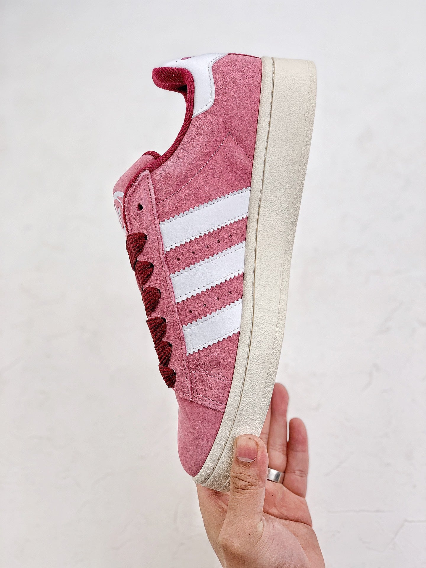 ﻿Adidas Campus 00s Pink White