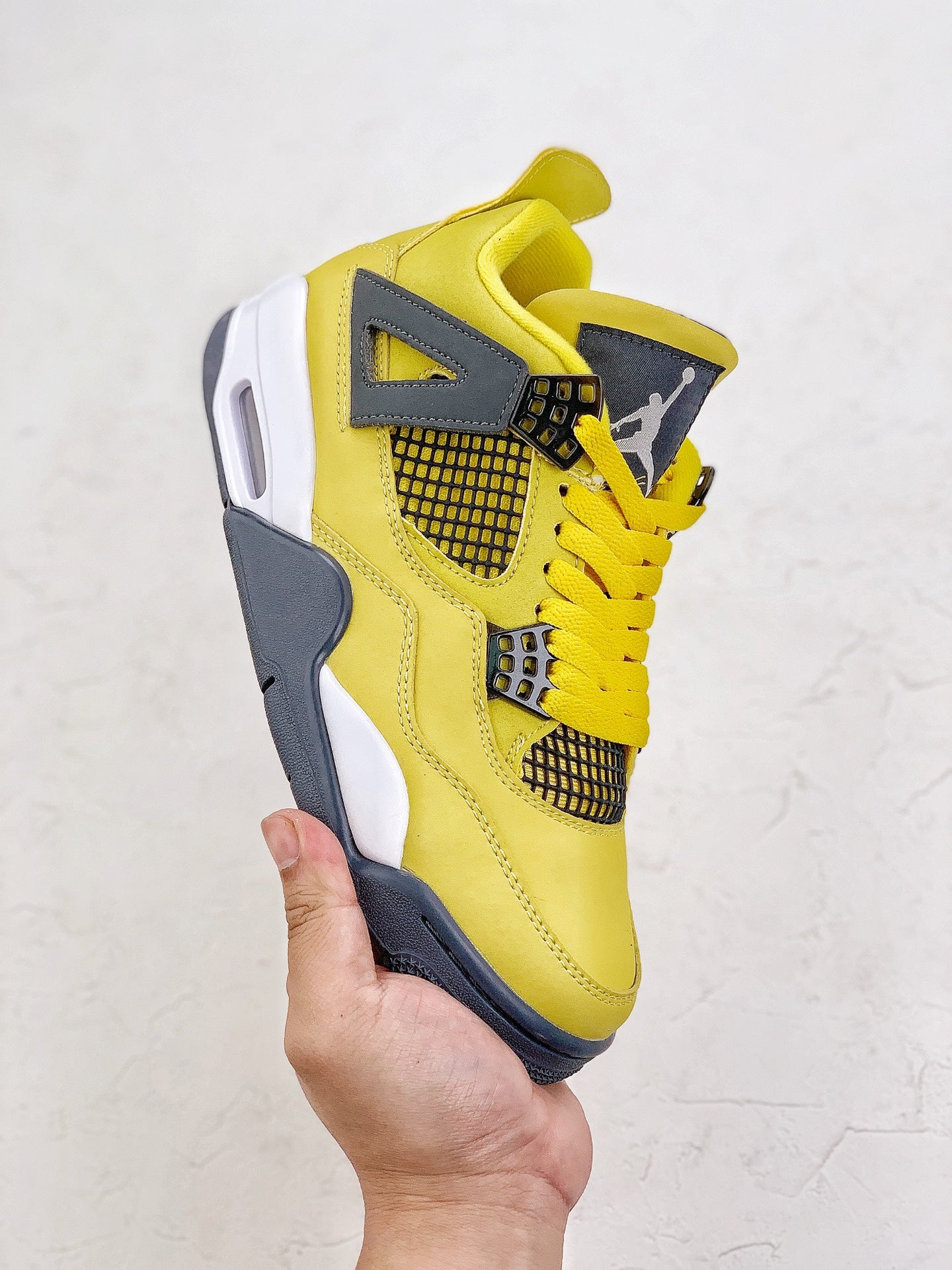 Nike Air Jordan 4 Retro Lightning 