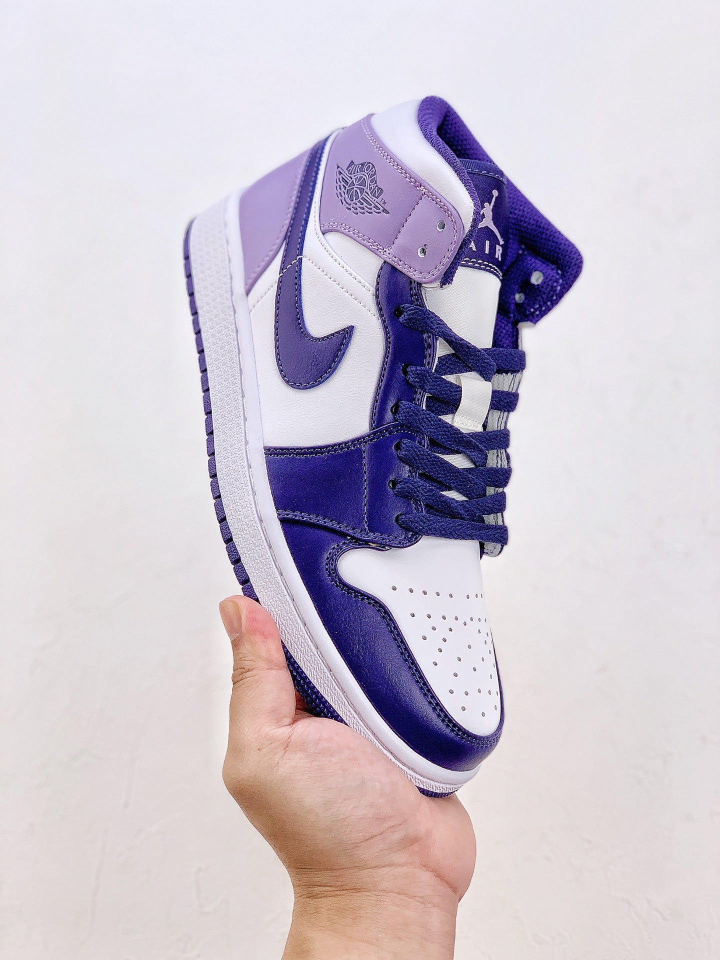 Nike Air Jordan 1 Mid Sky J Purple