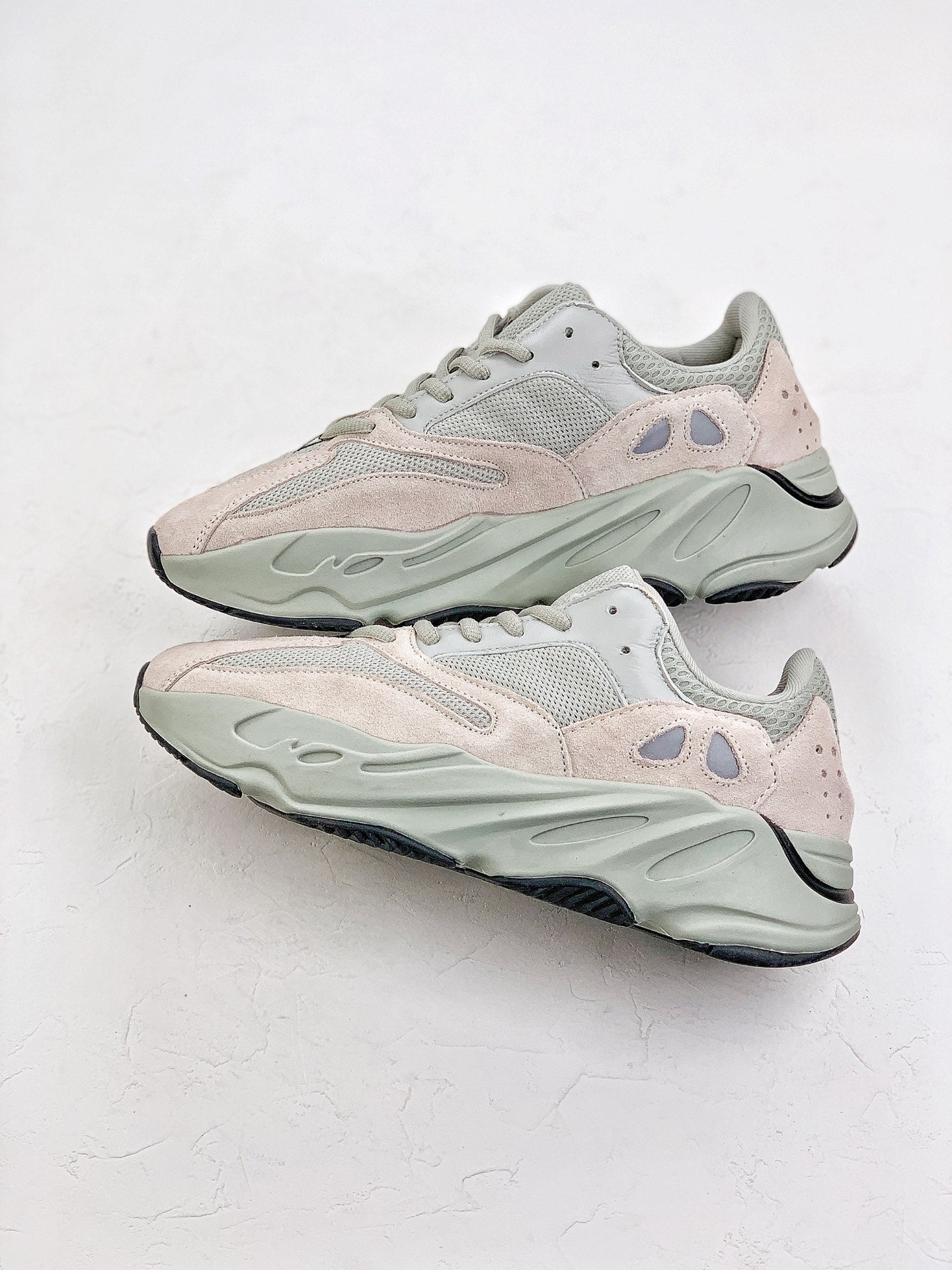 Adidas Yeezy Boost 700 V1 Salt