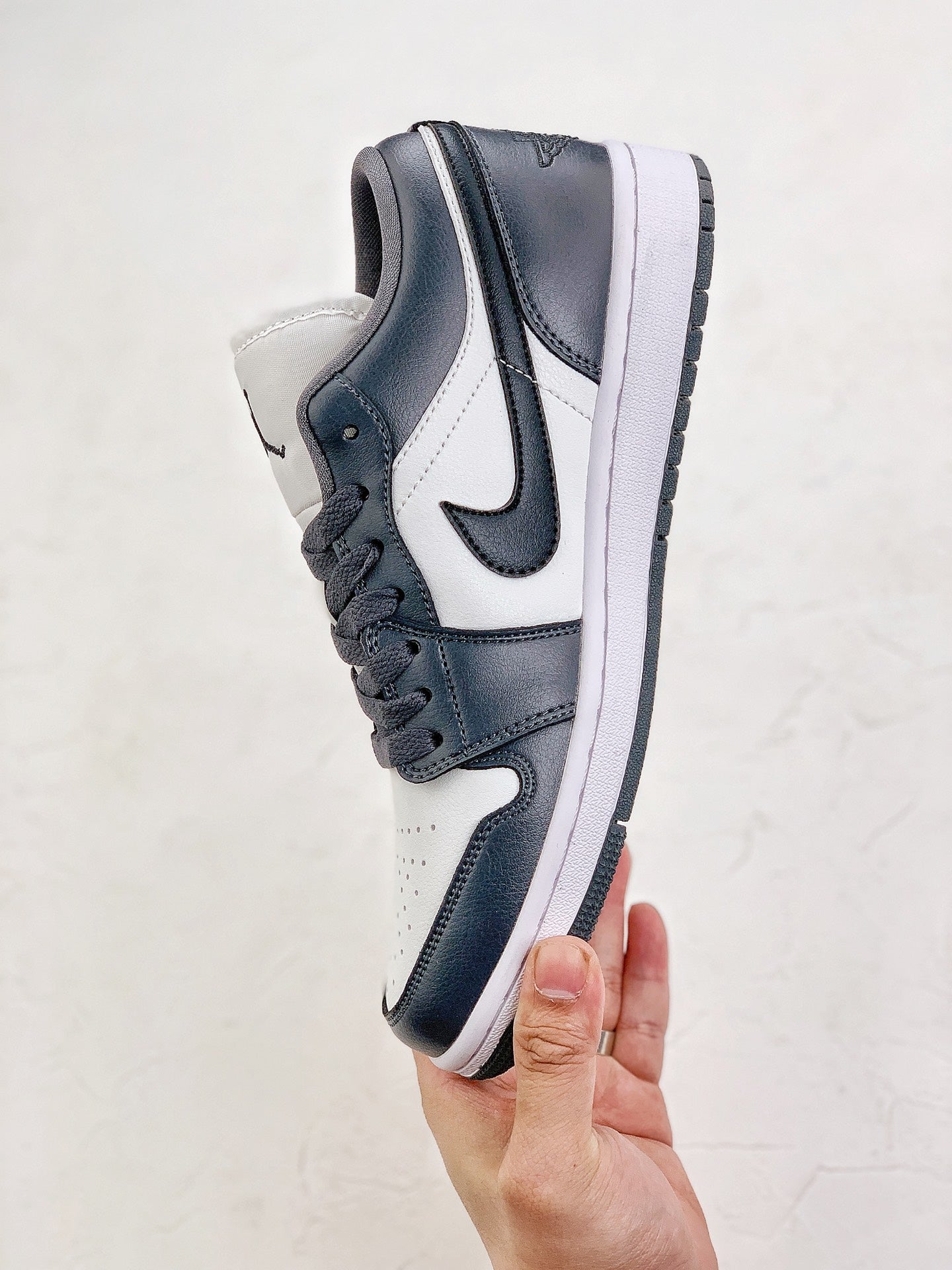 Nike Air Jordan 1 Low Dark Grey