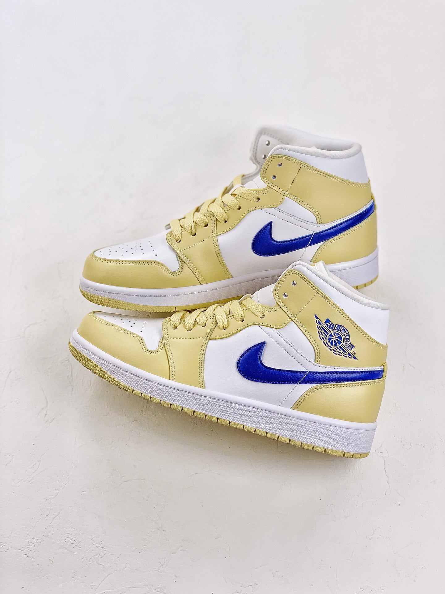 Nike Air Jordan 1 Mid Lemon Wash Lapis