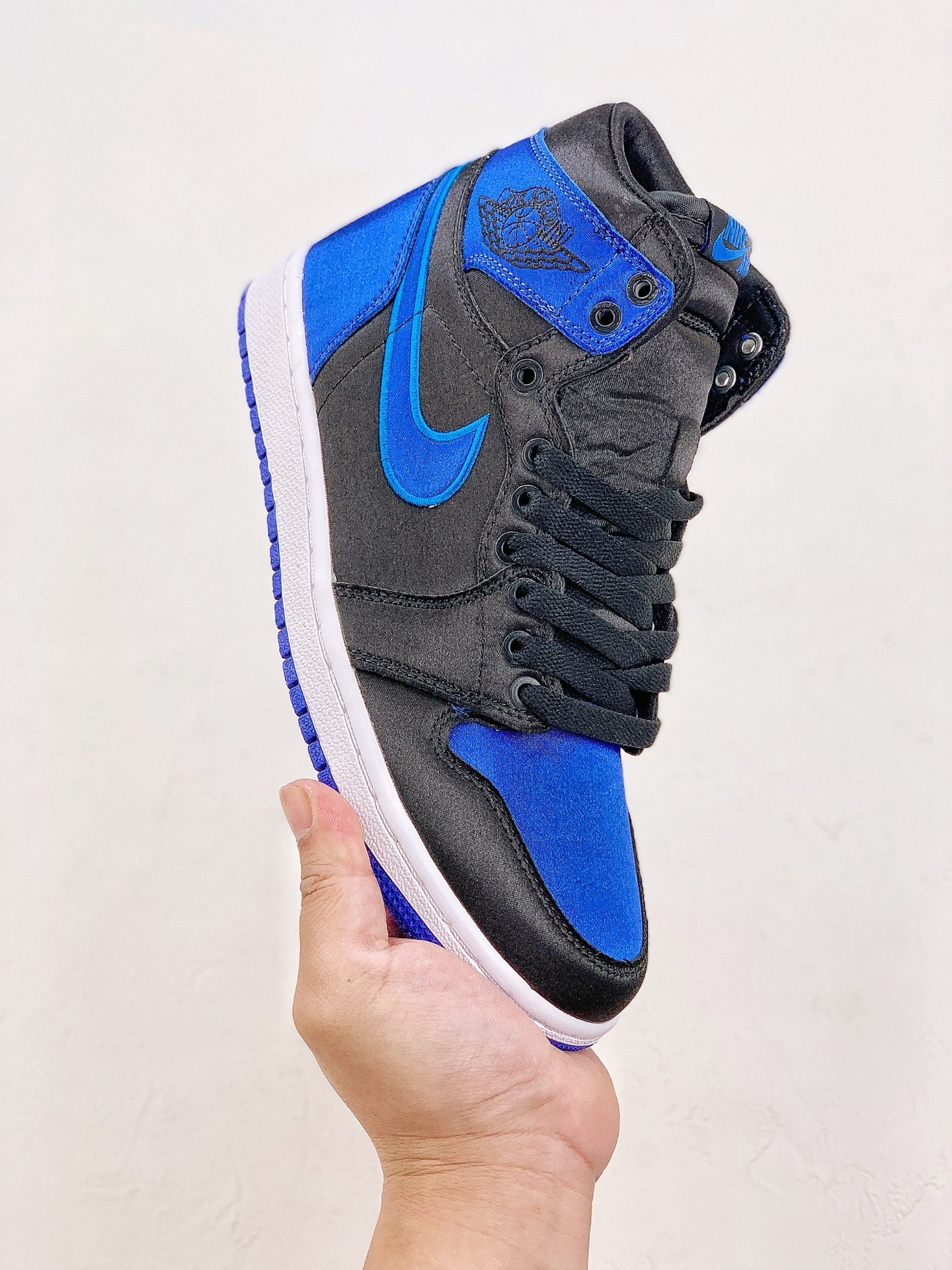 Nike Air Jordan 1 High OG Satin Royal