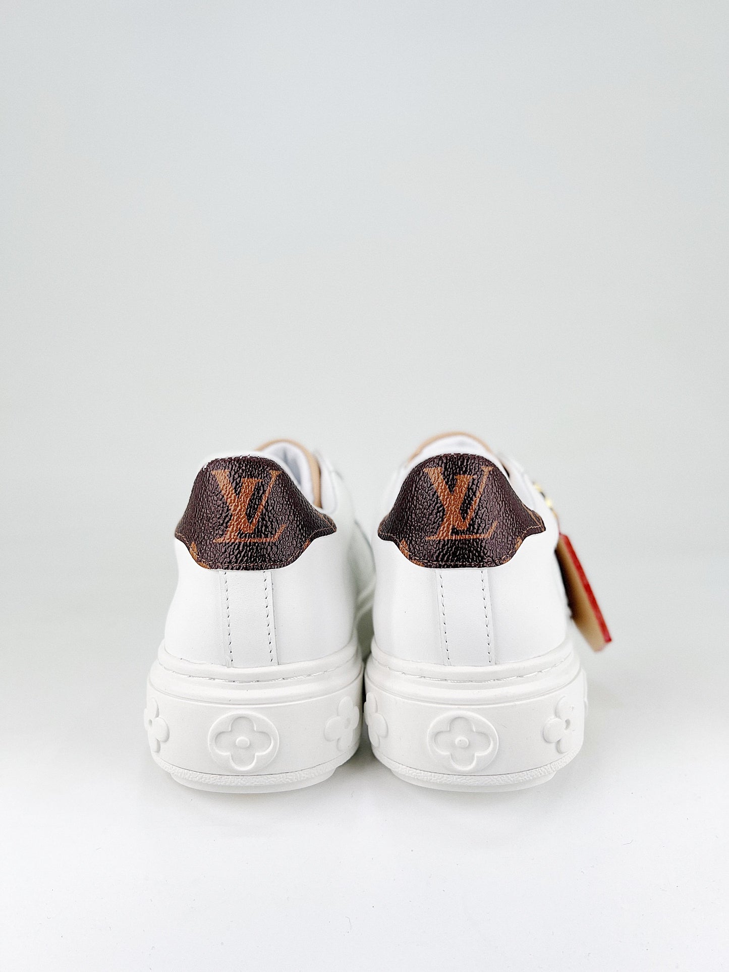 LOUIS VUITTON Time Out Low Brown