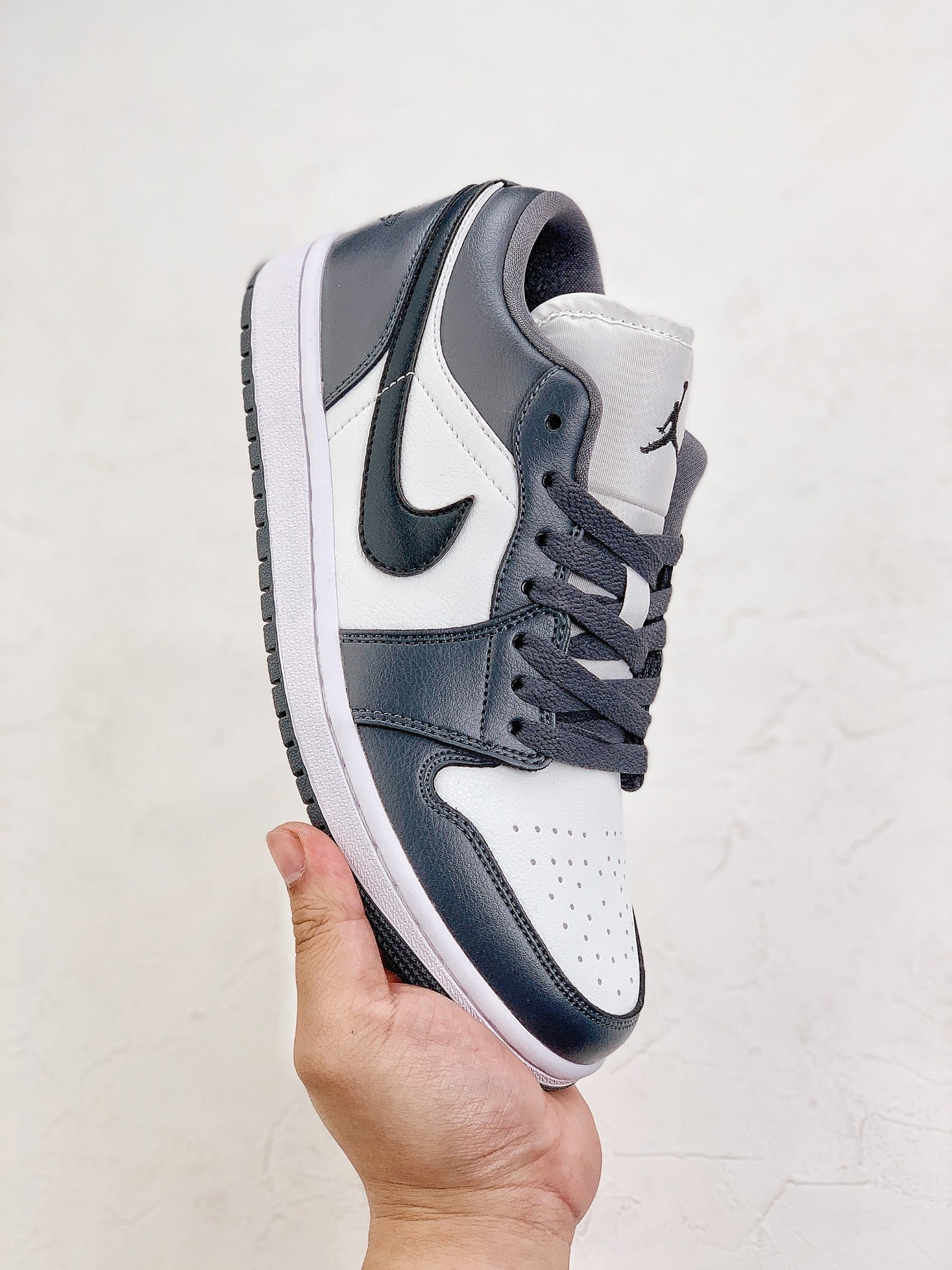 Nike Air Jordan 1 Low Dark Grey