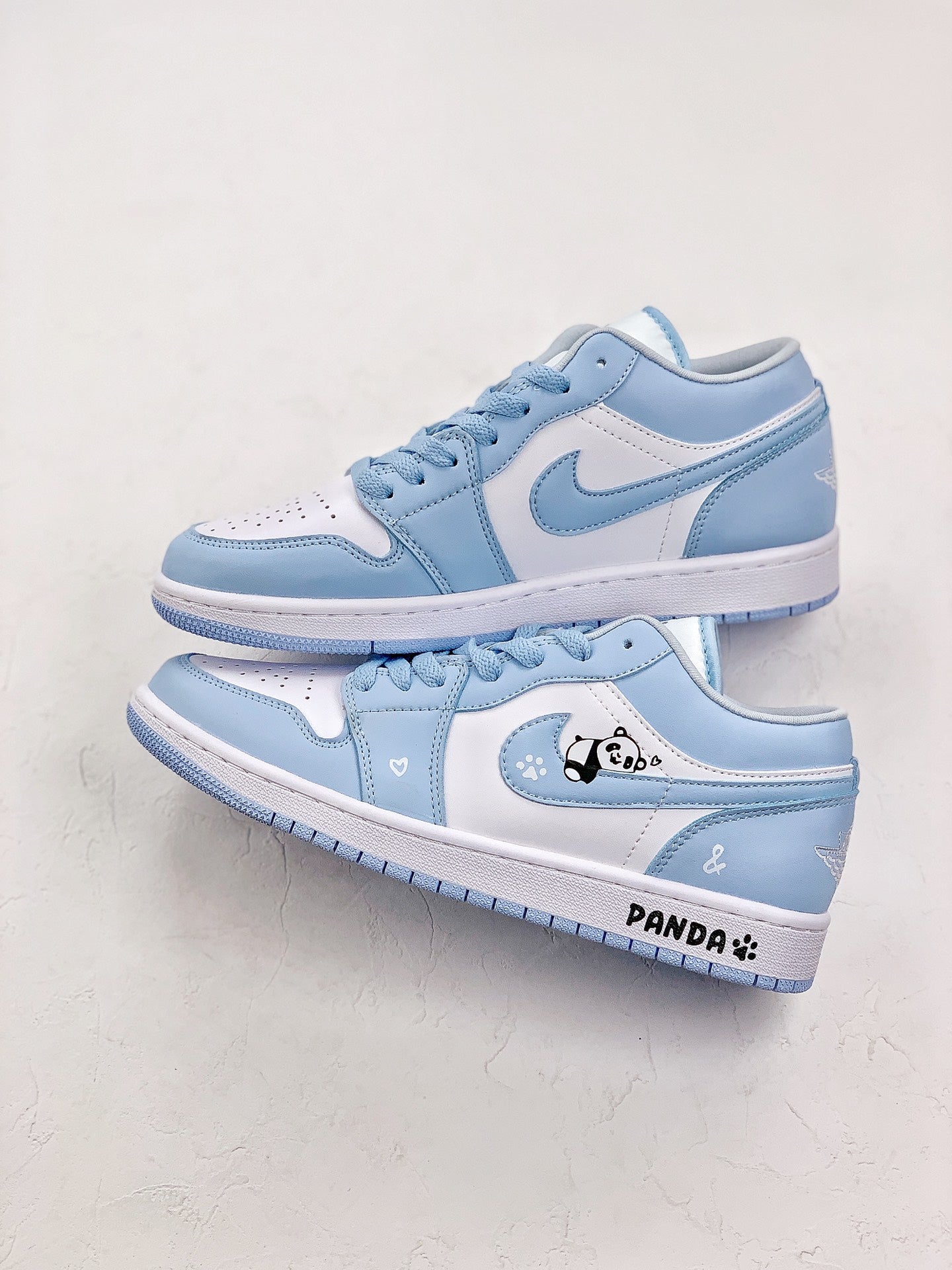 ﻿Nike Air Jordan 1 Low Panda Blue