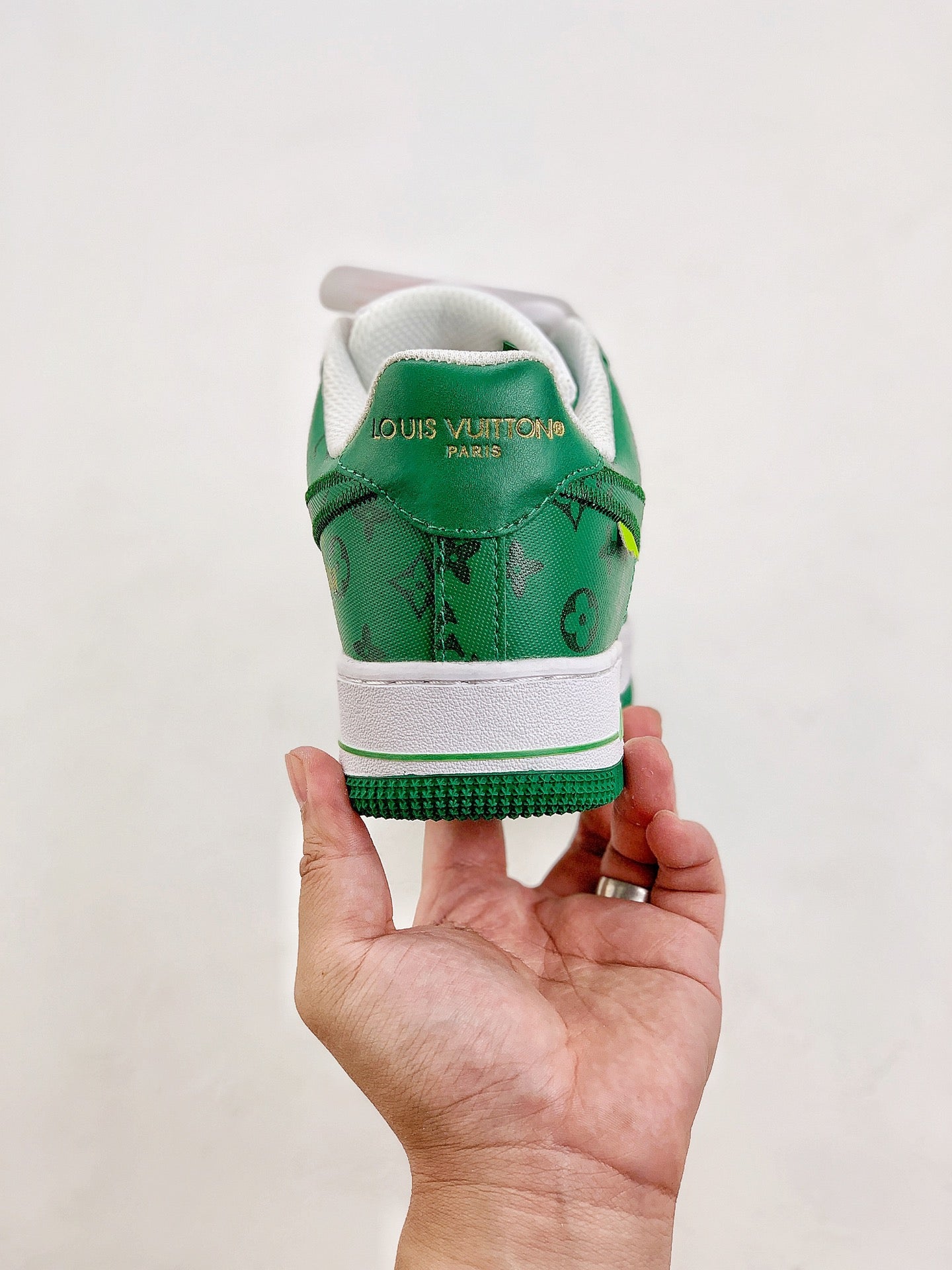 Nike Air Force x LV Green