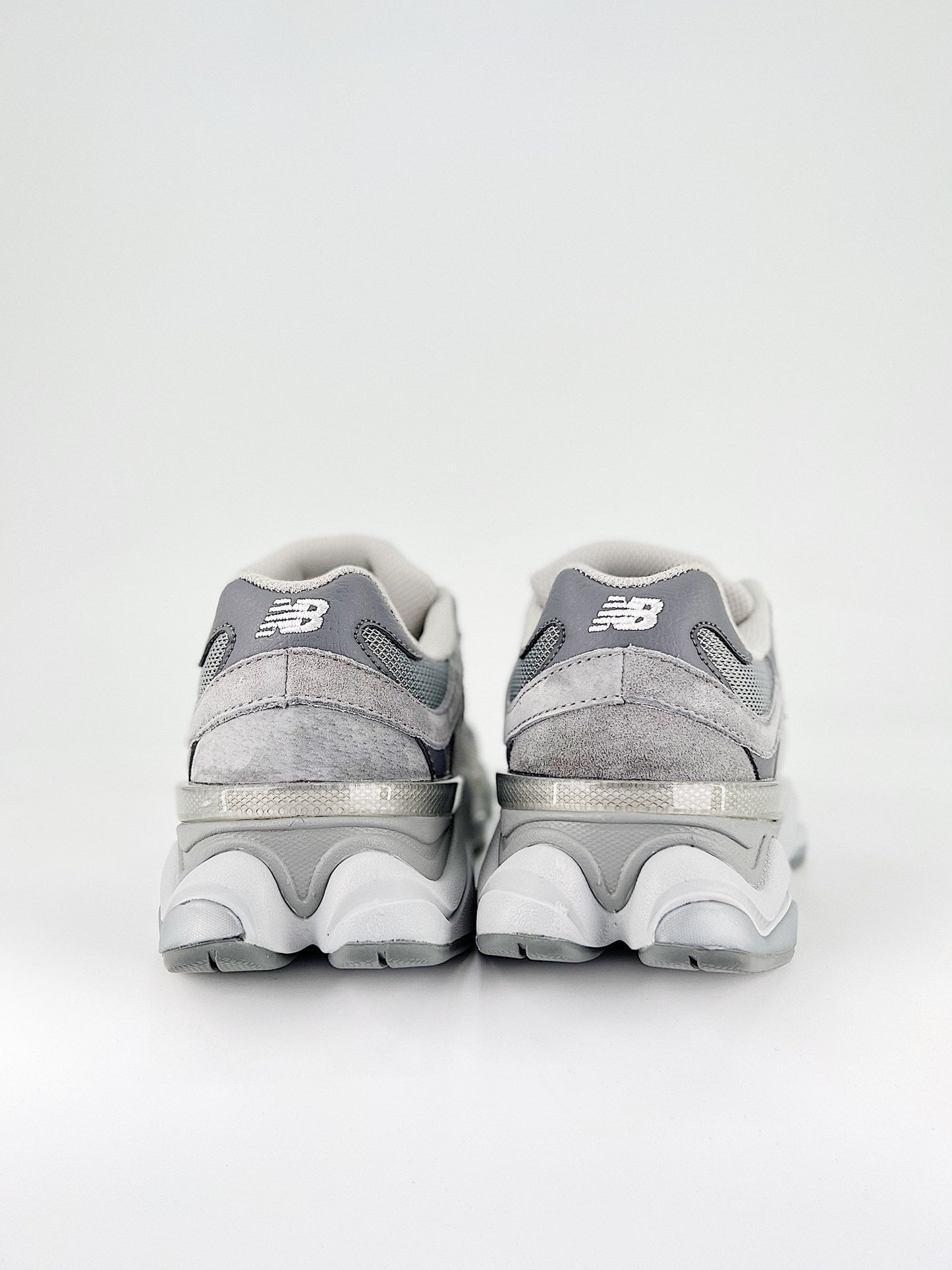 New Balance 9060 Dark Gray