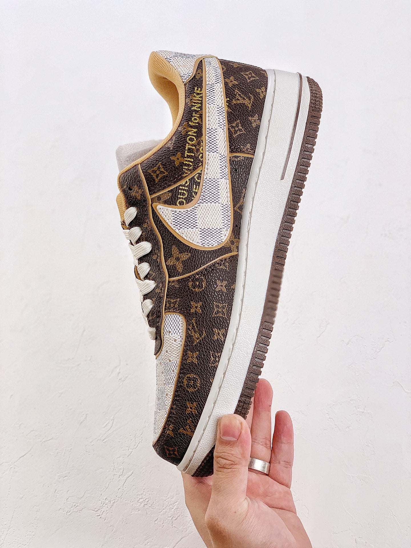 Nike Air Force 1 x LV Brown Damier Azur