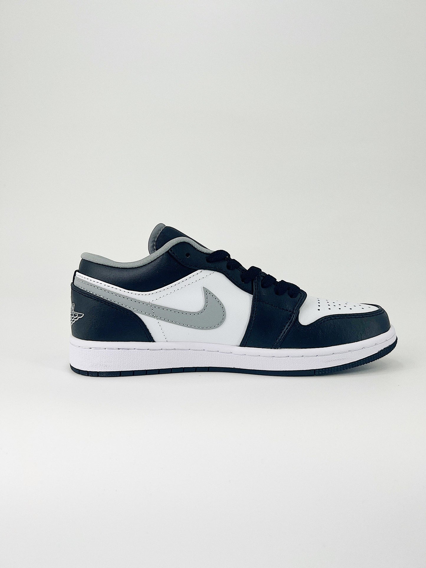 Nike Air Jordan 1 Low Black White