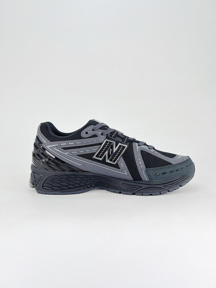 New Balance 1906R Silver Black