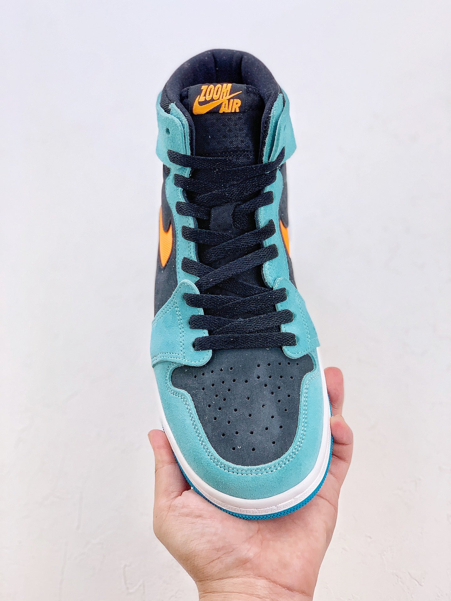 Nike Air Jordan 1 Zoom Air CMFT 2 Bleached Aqua