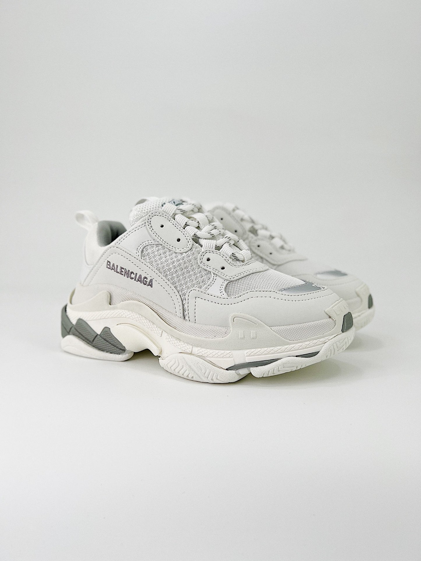 Balenciaga Triple S White Grey